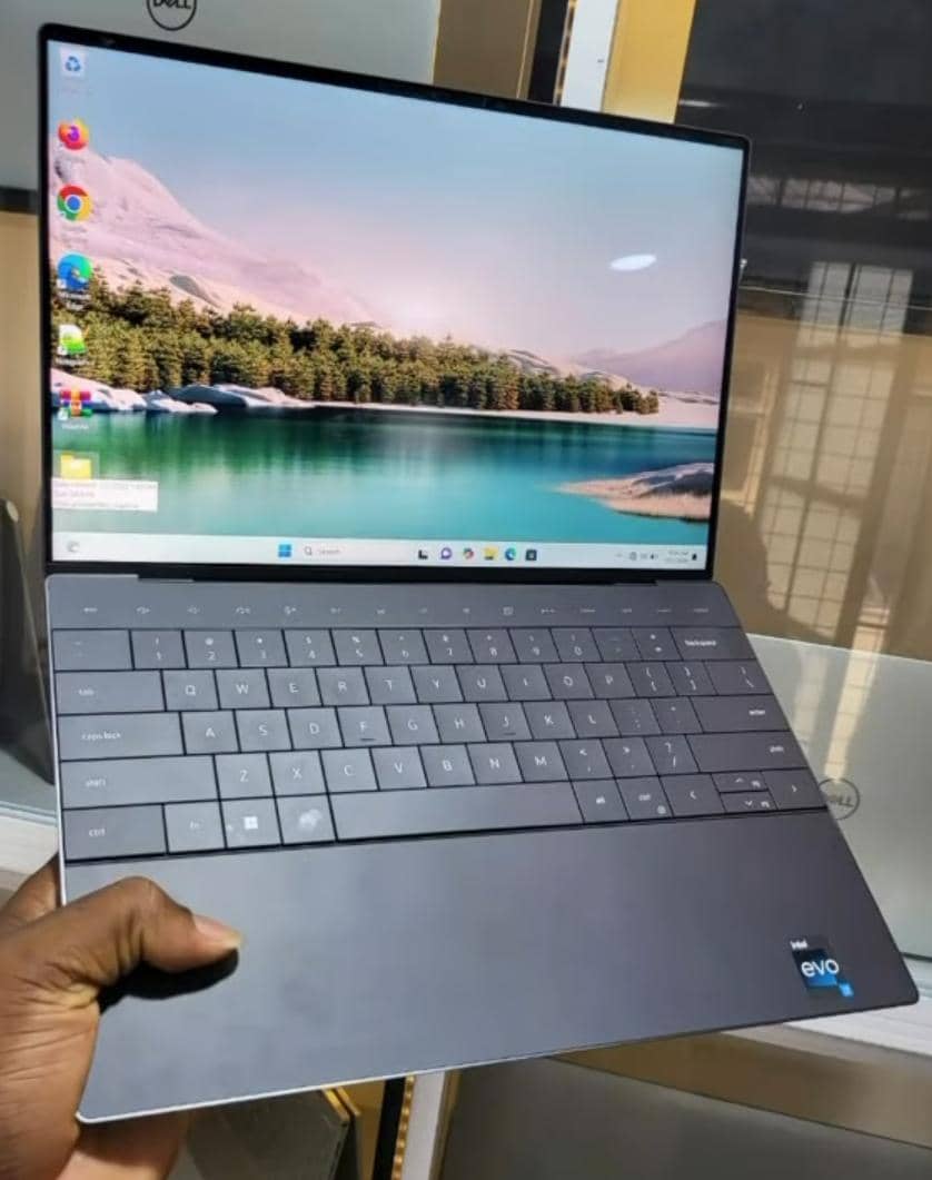 DELL XPS 9320 PLUS , PROCESSOR 13TH GEN INTER CORE TM i7 - 1360P 